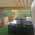 T1 Tres Fonctionnel Tennis Village Piscine, Ping Pong, Citypark, Boulodrome