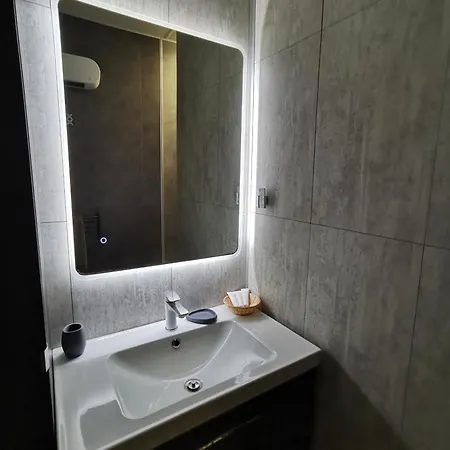 T1 Tres Fonctionnel Tennis Village Piscine, Ping Pong, Citypark, Boulodrome *