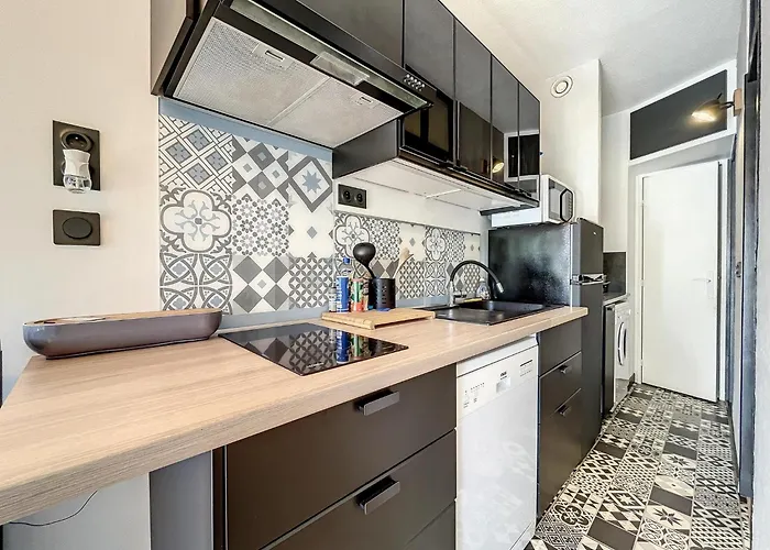 T1 Très Fonctionnel Résidence Tennis Village Piscine, Ping Pong, Citypark, Boulodrome Appartement *