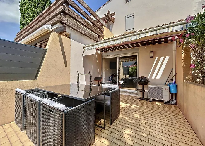 T1 Très Fonctionnel Résidence Tennis Village Piscine, Ping Pong, Citypark, Boulodrome * Agde