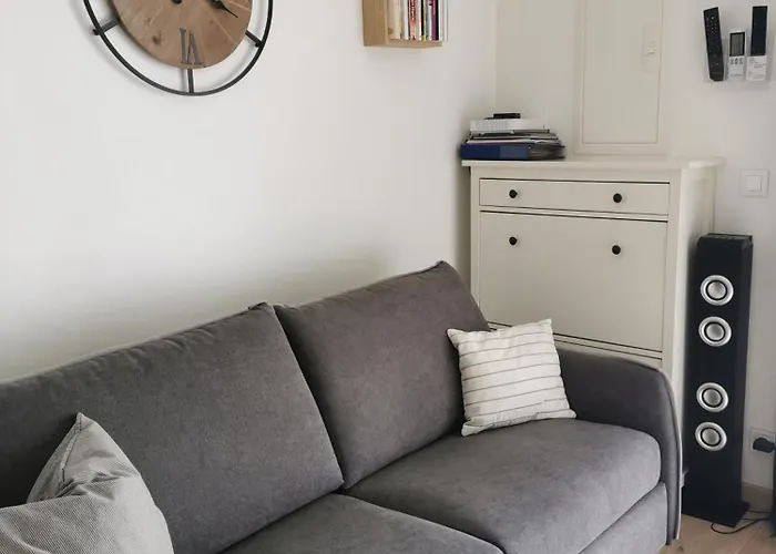 Appartement T1 Très Fonctionnel Résidence Tennis Village Piscine, Ping Pong, Citypark, Boulodrome Agde